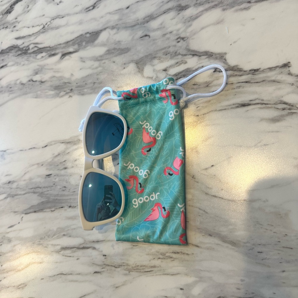 Goodr Sunglasses - Yeti Running